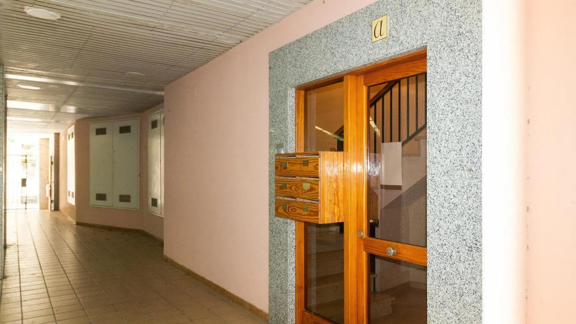 Apartamento Agradable En Llanca - Cerca De La Playa Y Con Aire Acondicionado - Es-228-187 Spain
