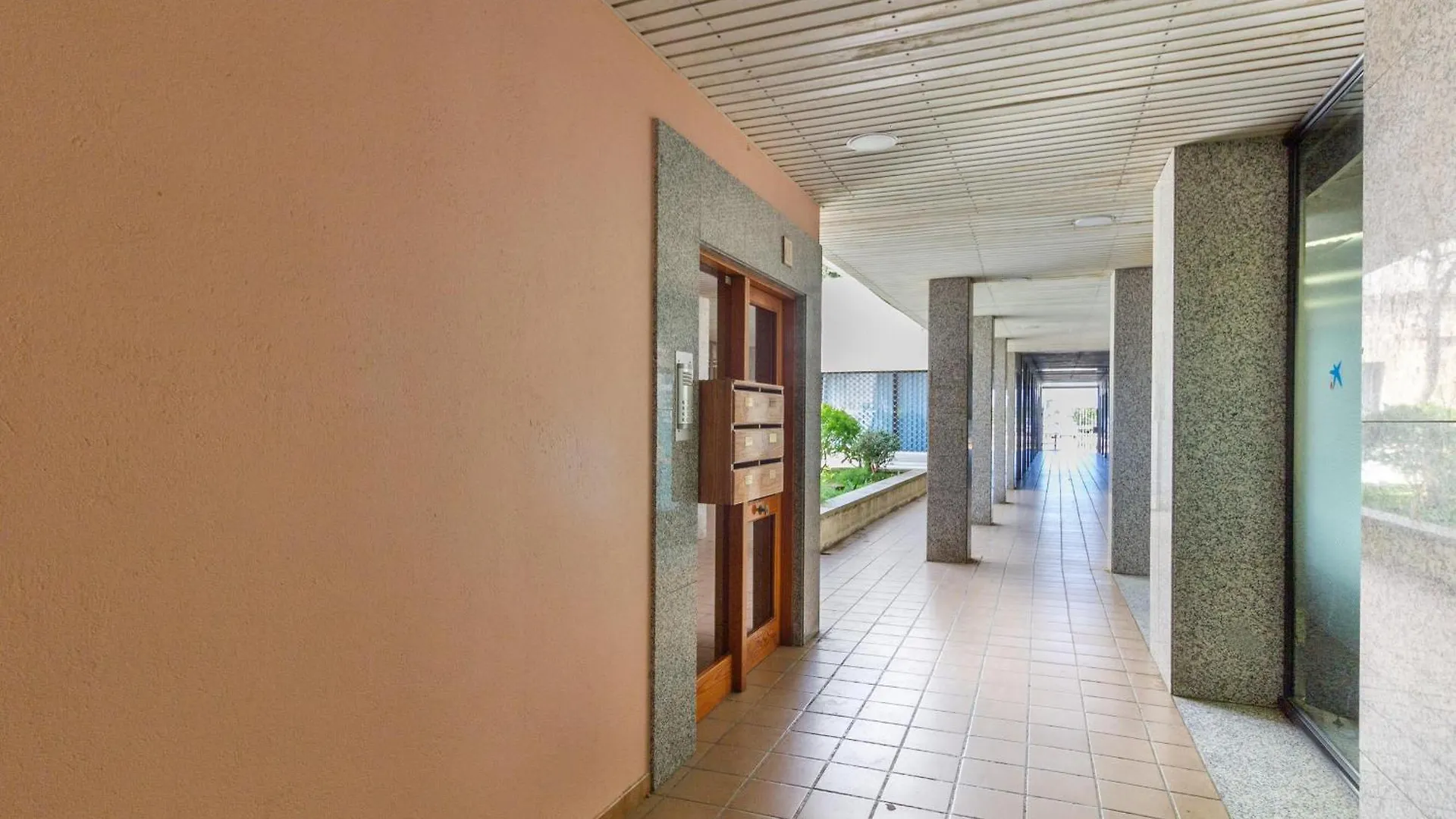 Apartamento Agradable En Llanca - Cerca De La Playa Y Con Aire Acondicionado - Es-228-187