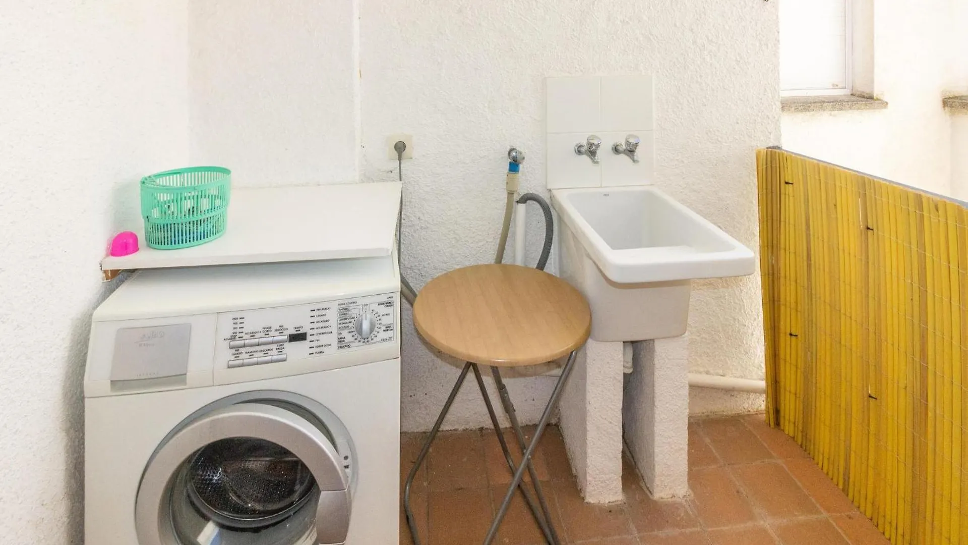 Apartamento Agradable En Llanca - Cerca De La Playa Y Con Aire Acondicionado - Es-228-187 Apartment